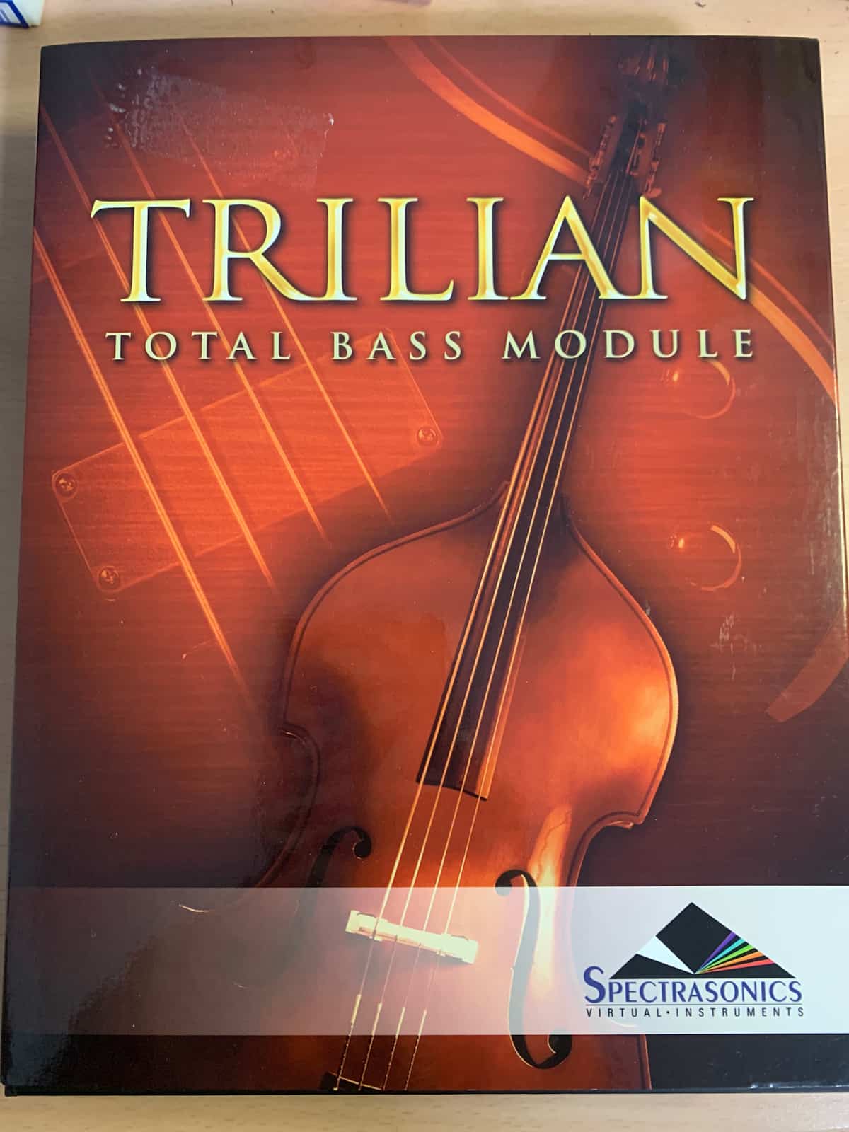 Trilian表紙
